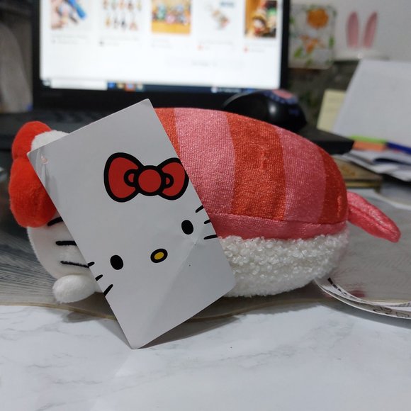Super Cute Hello Kitty Sashimi Plush Toy - Picture 9 of 12